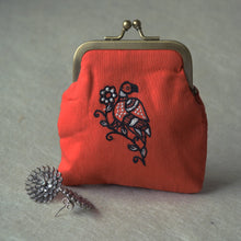 Load image into Gallery viewer, Chidai Vermillon Coin Purse with Metal Clasp