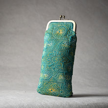 Load image into Gallery viewer, Satgaon Teal Spectcale case with Metal Clasp