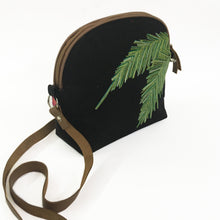 Load image into Gallery viewer, Goa Trapeze Crossbody bag