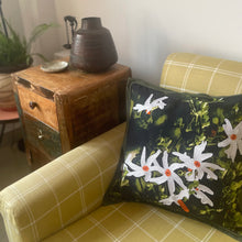 Load image into Gallery viewer, The Parijata Linen Cushion Cover